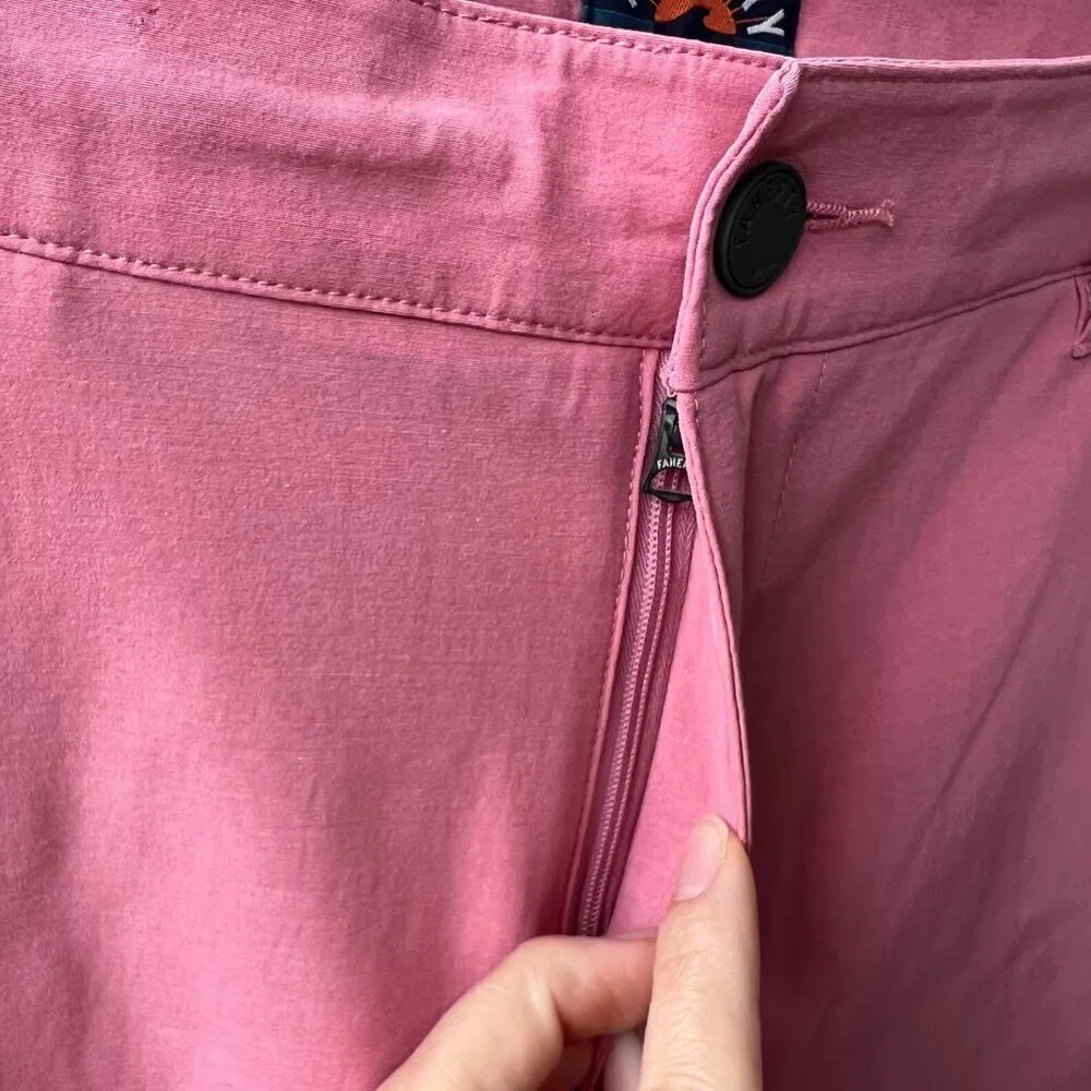 Faherty Men All day shorts , pink, Size 35 B168